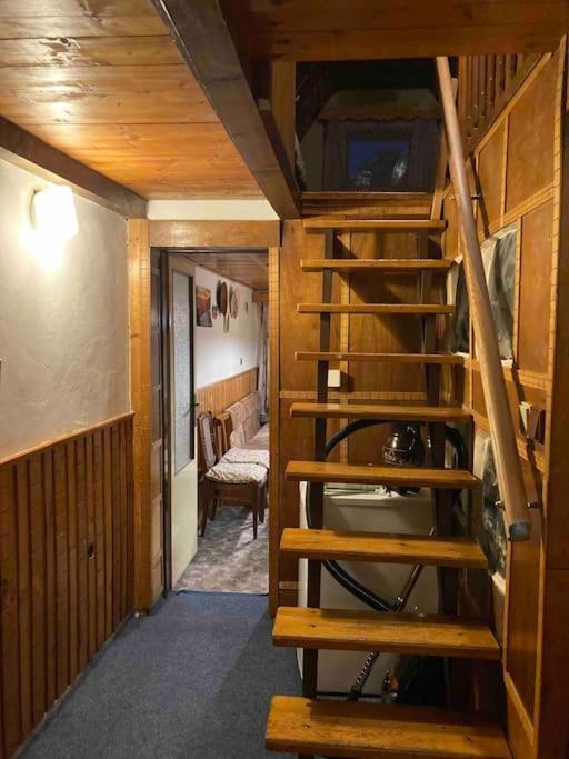 Utulna Chaloupka Na Valassku Valašská Bystřice Exterior foto